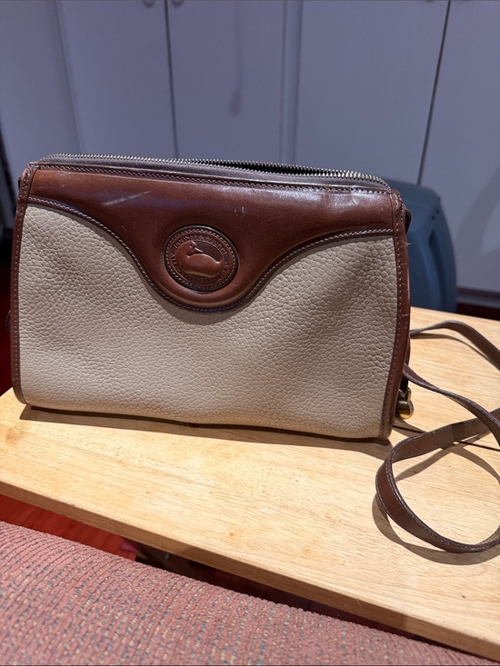 Dooney & Bourke Handbags - Rare Vintage Dooney & Bourke Cream Pebbled Leather Brown Trim Crossbody Made USA